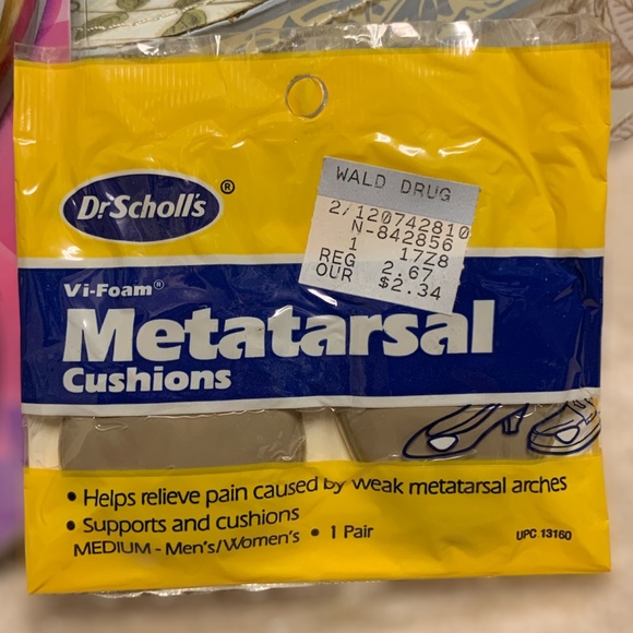 NEW Dr. Scholl's Ball of Foot Gel Cushions and Metatarsal Cushions - Picture 4 of 5